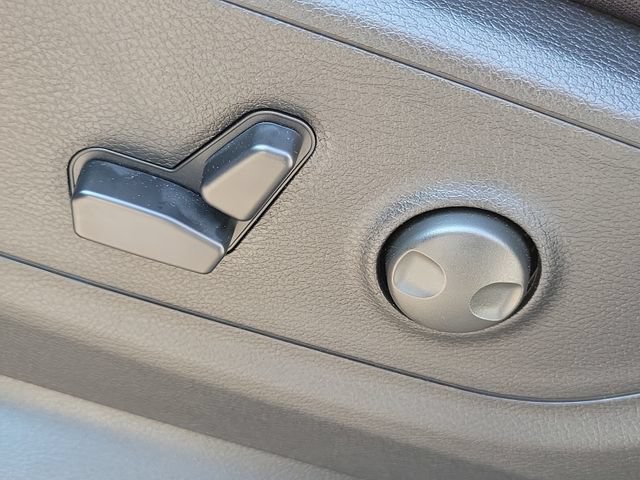New 2026 RAM 1500 Big Horn AWD/4WD image 17