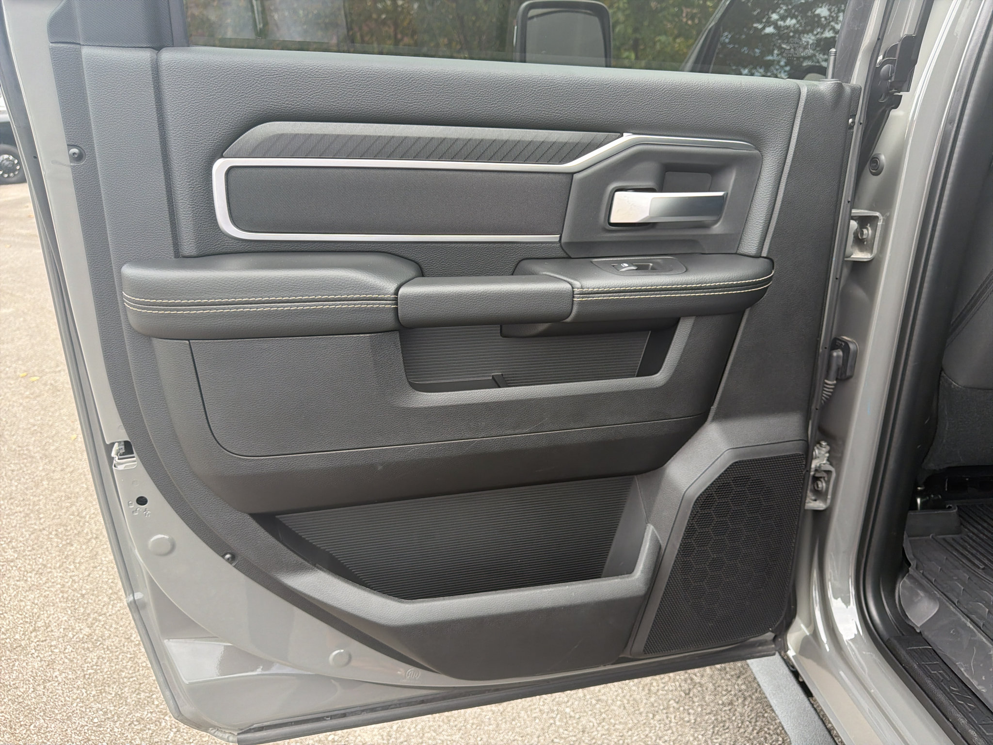 Used 2026 RAM 2500 Big Horn AWD/4WD image 26