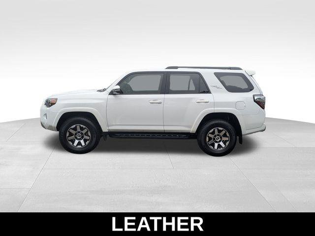 Used 2024 Toyota 4Runner TRD Off-Road Premium image 9