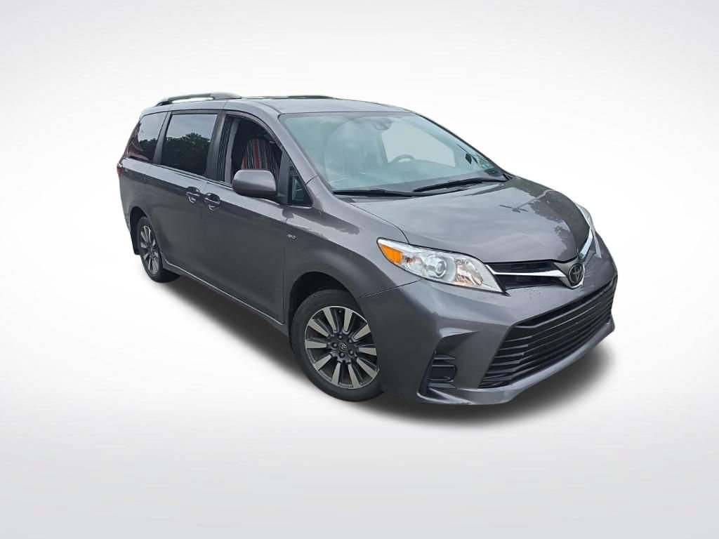 Used 2020 Toyota Sienna LE AWD/4WD image 3