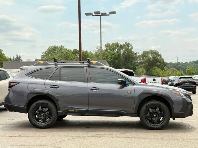 Used 2022 Subaru Outback Wilderness AWD/4WD image 33