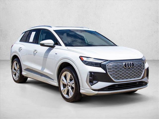 Used 2023 Audi Q4 e-tron Premium Plus w/ Premium Plus AWD/4WD image 3