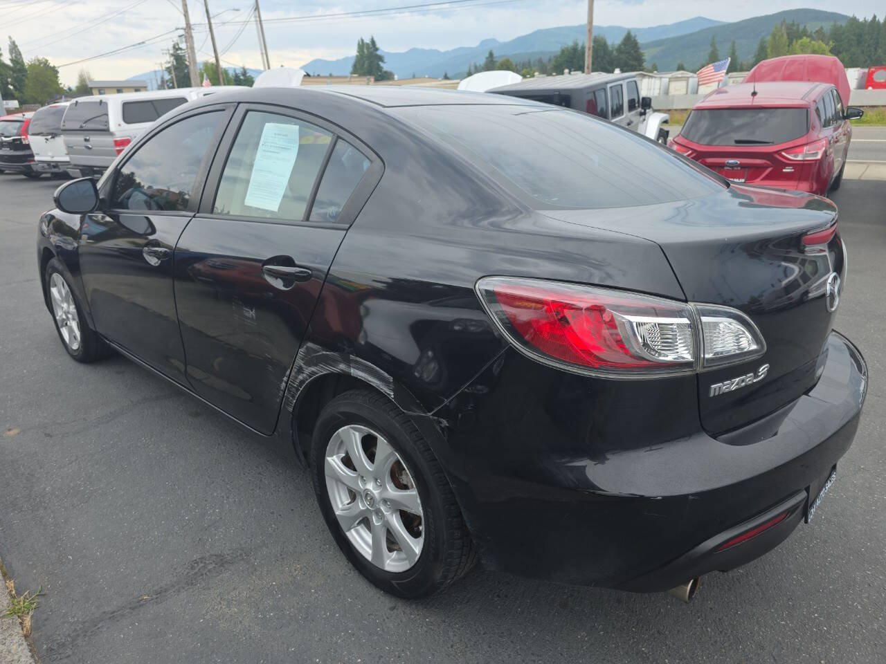 Used 2011 MAZDA MAZDA3 i Touring FWD image 5
