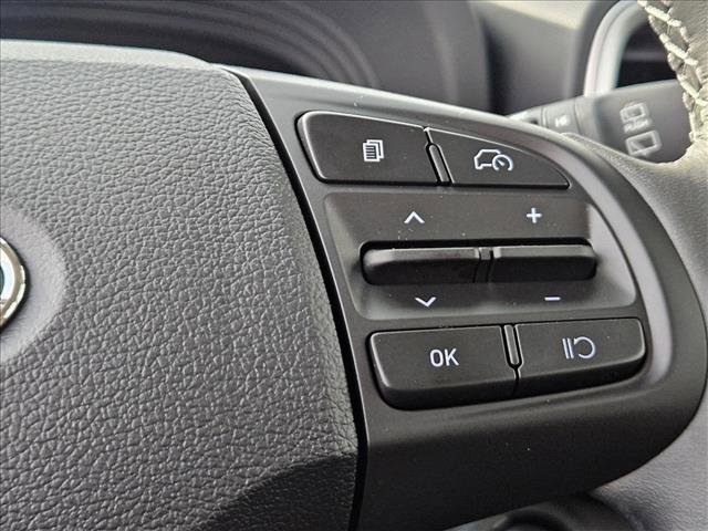 New 2026 Hyundai Venue SEL image 18