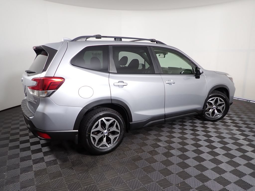 Used 2019 Subaru Forester Premium w/ Popular Package #1 AWD/4WD image 18