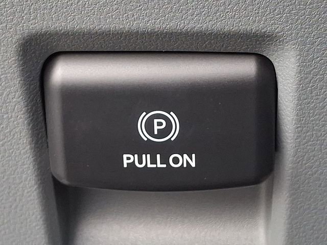 Used 2022 Ford F150 XLT w/ Trailer Tow Package image 23