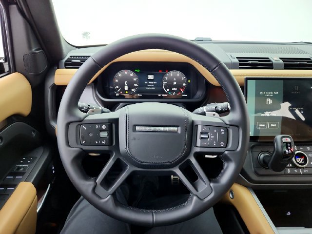New 2026 Land Rover Defender 110 V8 AWD/4WD image 25