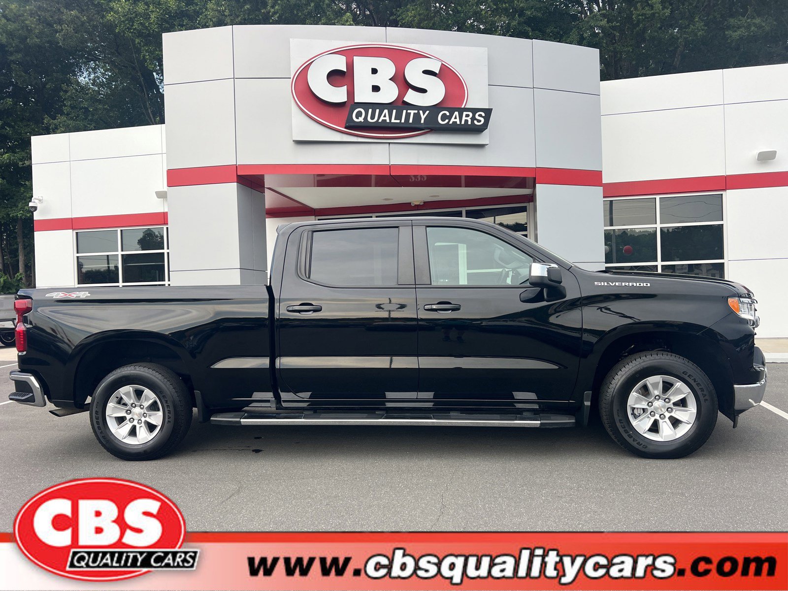Used 2024 Chevrolet Silverado 1500 LT w/ Protection Package image 1