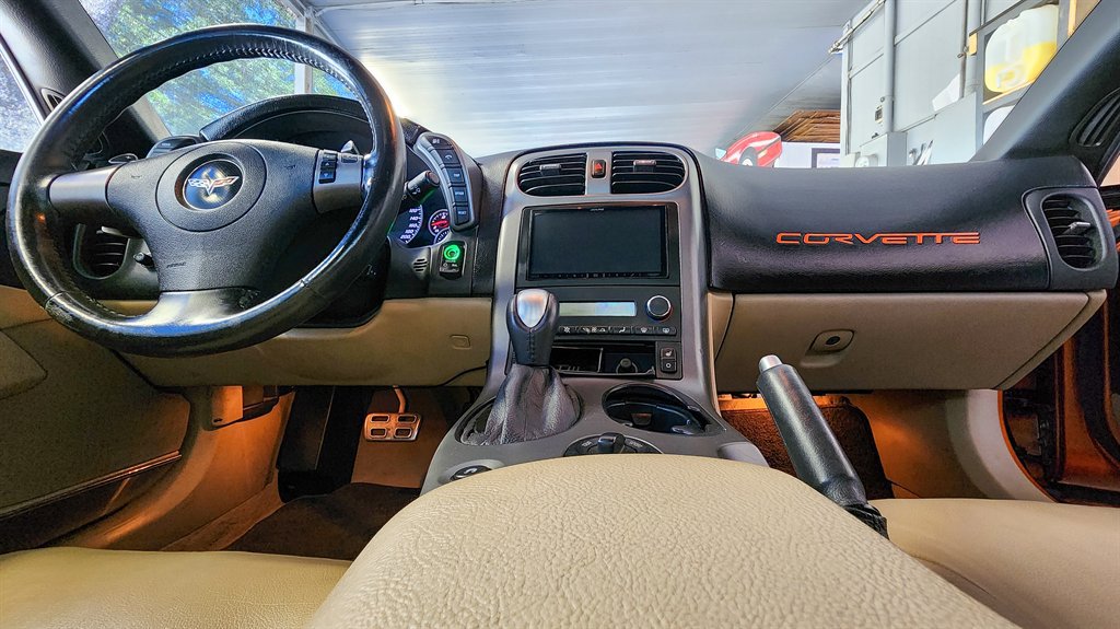 Used 2007 Chevrolet Corvette Convertible w/ Preferred Equipment Group image 14