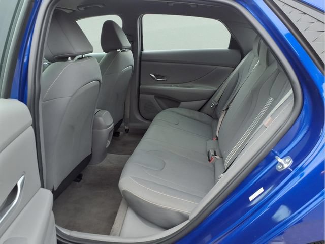 Used 2024 Hyundai Elantra SEL FWD image 16