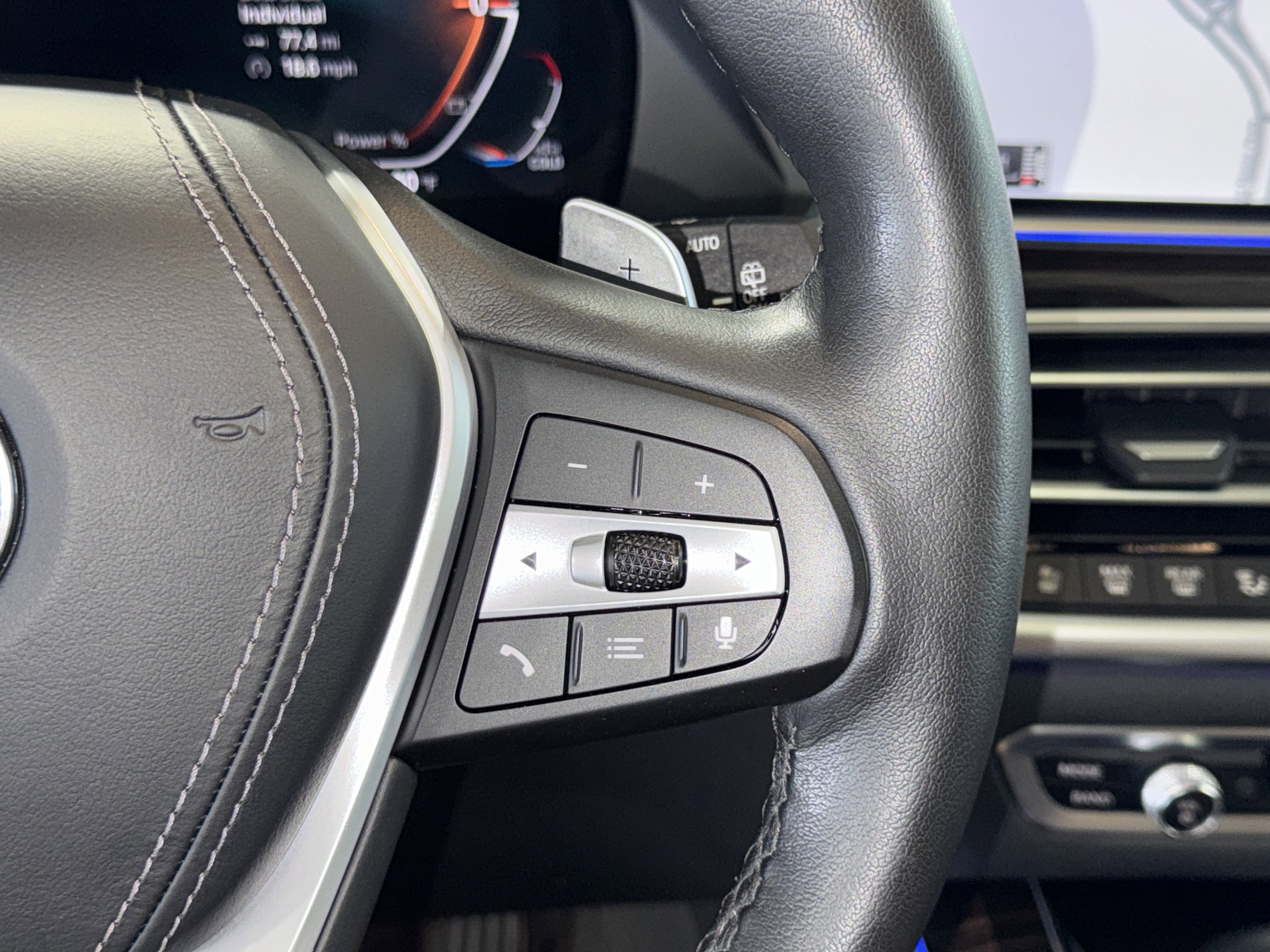 Used 2021 BMW X5 xDrive40i w/ Premium Package 2 image 23