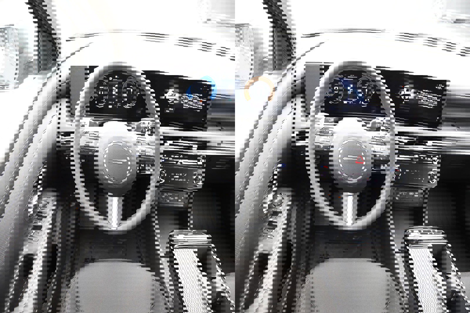 New 2026 Hyundai Tucson Blue SE image 16