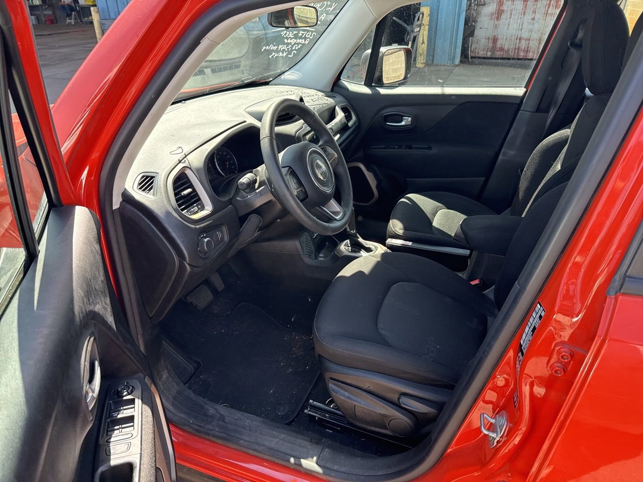 Used 2017 Jeep Renegade Sport w/ Power & Air Group image 4