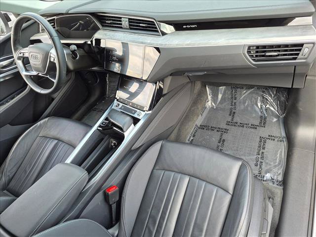 Certified 2024 Audi Q8 e-tron Premium Plus AWD/4WD image 19