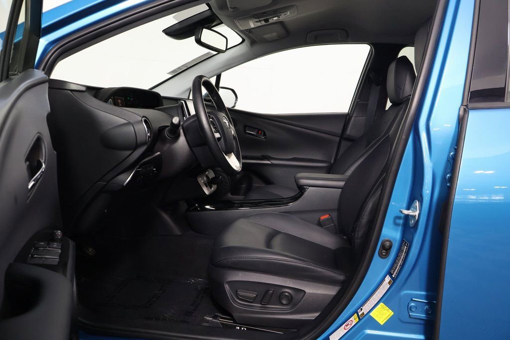 Used 2019 Toyota Prius Prime Advanced image 10