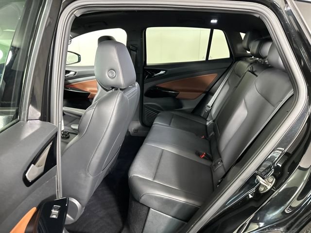 Used 2022 Volkswagen ID.4 Pro S image 25