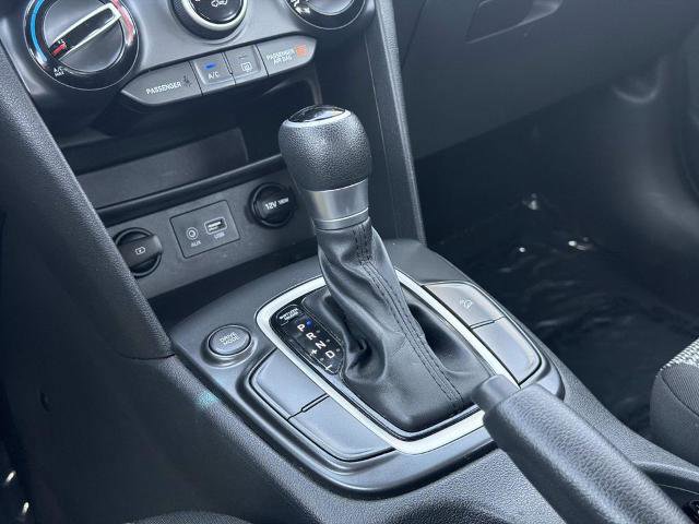 Used 2019 Hyundai Kona SE image 16