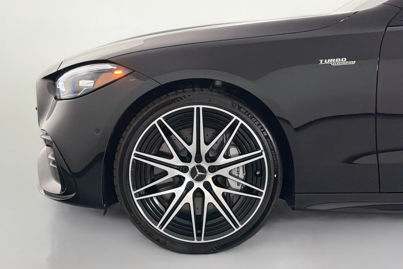 New 2026 Mercedes-Benz C 43 AMG 4MATIC Sedan image 9