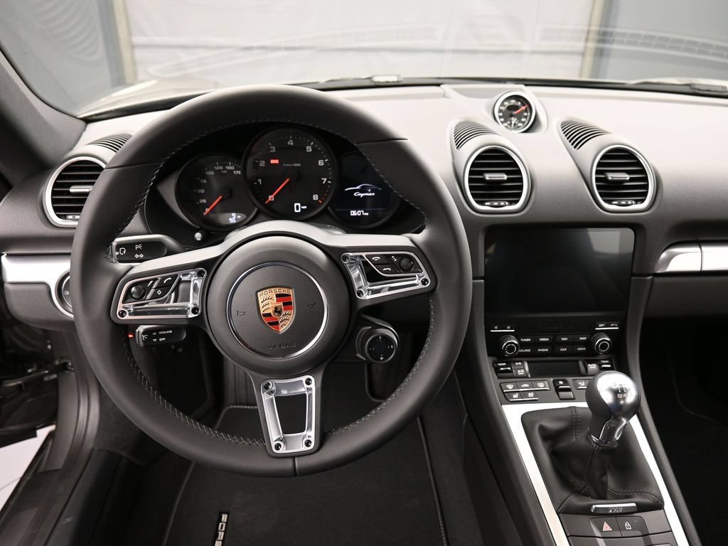 New 2025 Porsche 718 Cayman RWD image 18