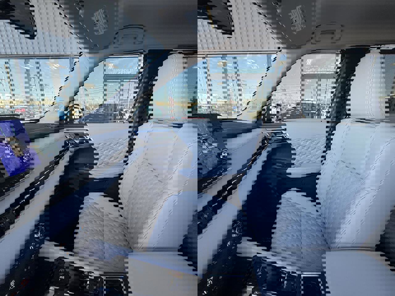 Used 2024 Mitsubishi Outlander SEL image 22