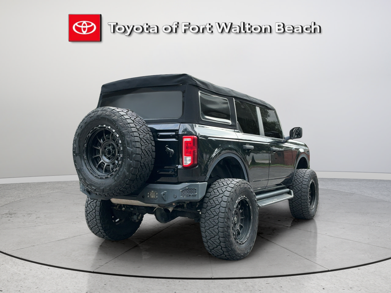 Used 2022 Ford Bronco 4-Door AWD/4WD image 6