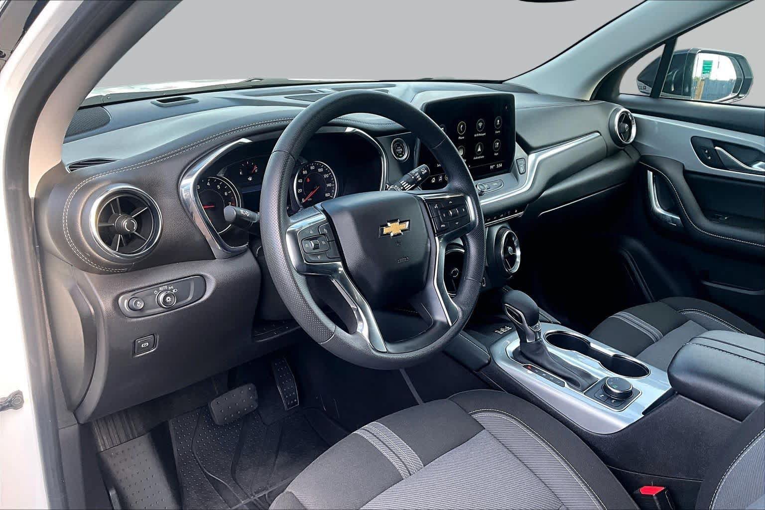 Used 2024 Chevrolet Blazer LT w/ Redline Edition AWD/4WD image 18