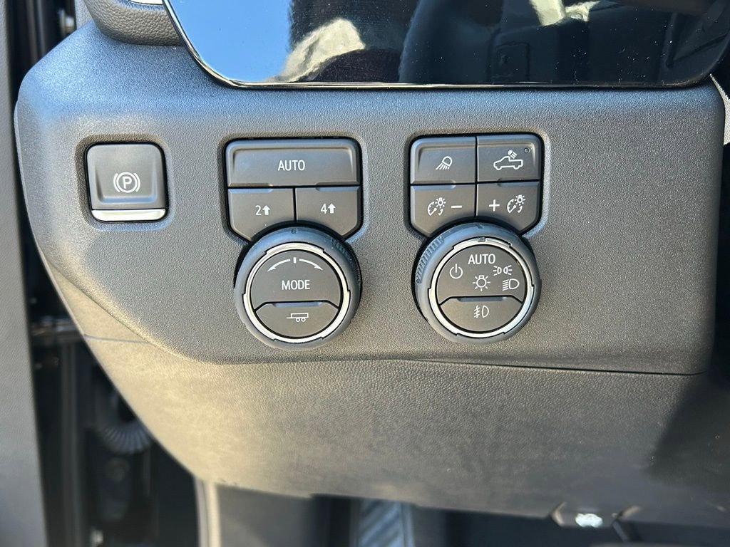 Used 2025 Chevrolet Silverado 1500 RST w/ Redline Edition image 31