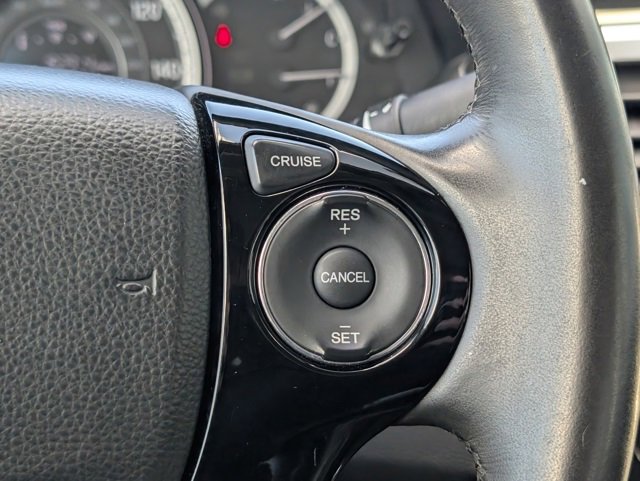 Used 2017 Honda Accord EX-L image 24