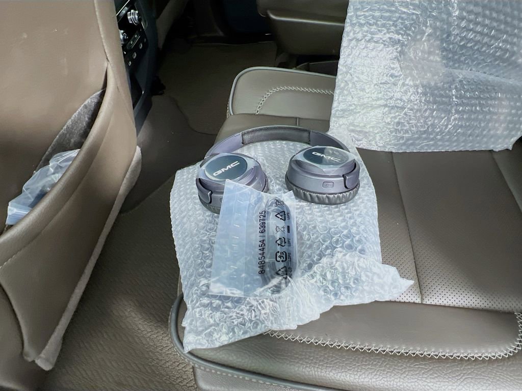 Certified 2024 GMC Yukon Denali w/ Denali Reserve Package image 28