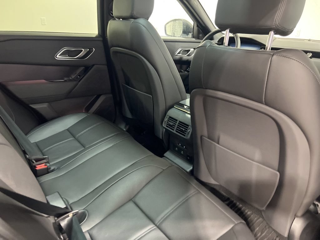 Used 2026 Land Rover Range Rover Velar Dynamic SE AWD/4WD image 27