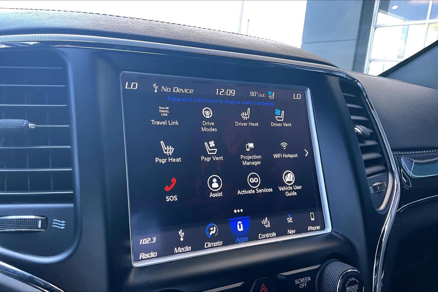 Used 2018 Jeep Grand Cherokee SRT AWD/4WD image 32