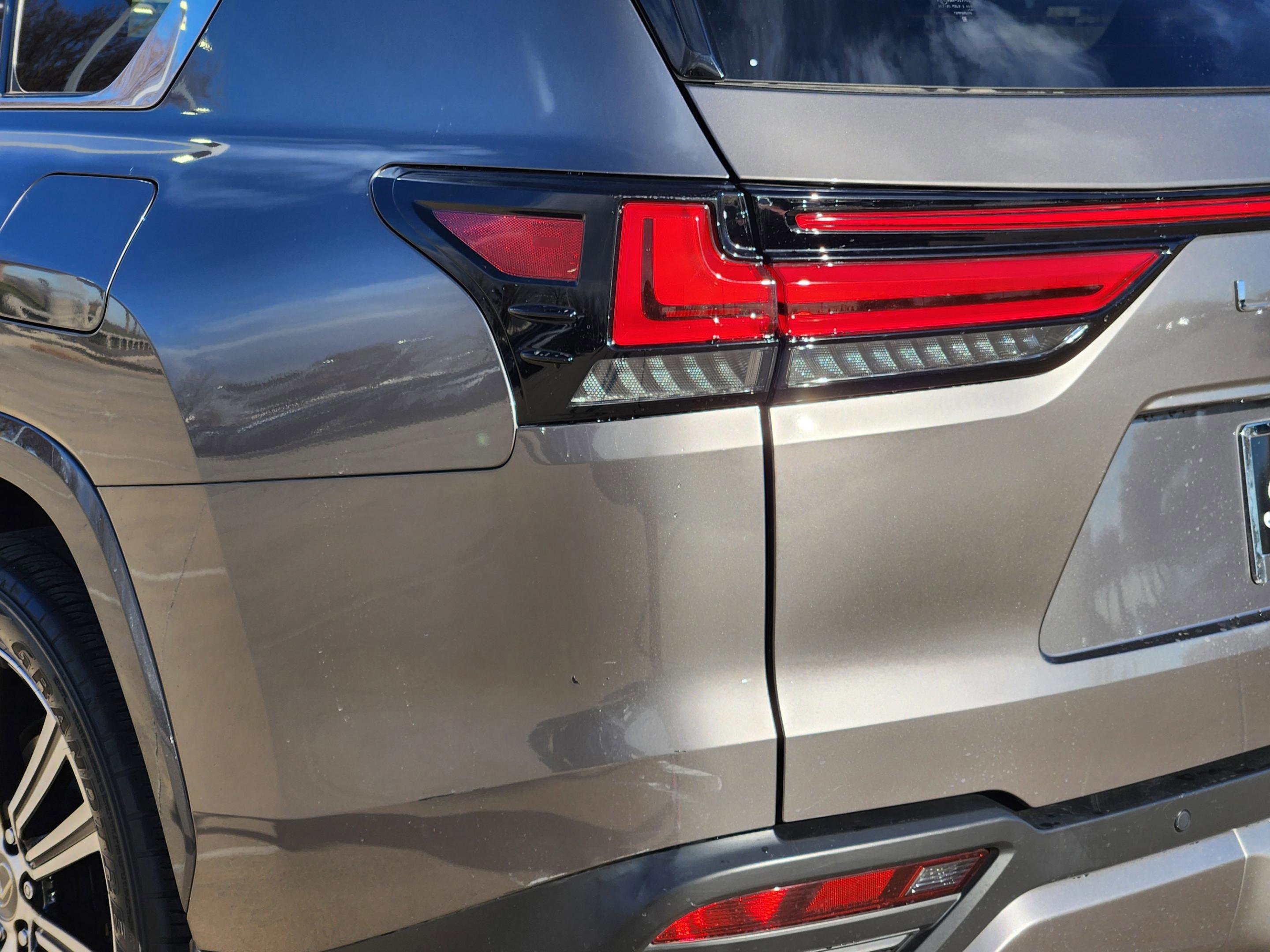 Used 2023 Lexus LX 600 4WD w/ Accessory Package (Z1) image 34