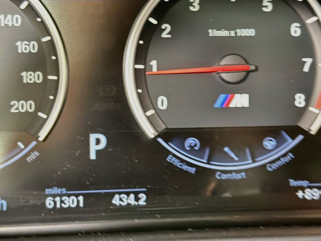 Used 2013 BMW M5 RWD image 12