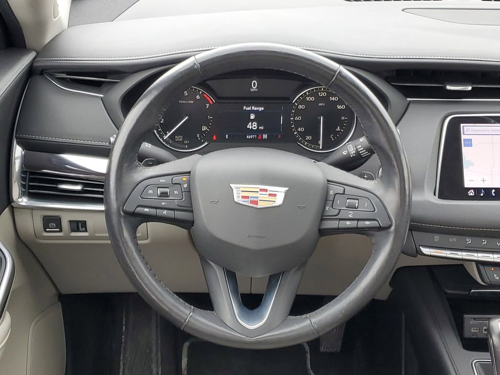 Used 2019 Cadillac XT4 Luxury w/ Cold Weather Package AWD/4WD image 24