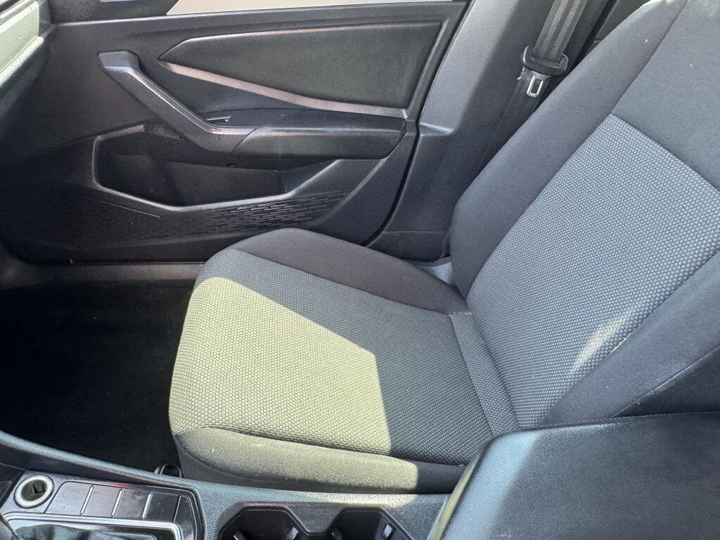 Used 2019 Volkswagen Jetta S w/ Driver Assistance Package image 11