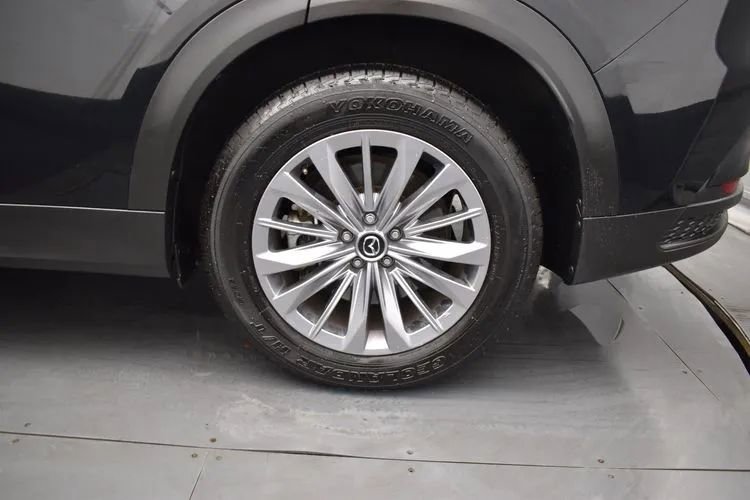 Used 2025 MAZDA CX-90 3.3 Turbo w/ Select Package AWD/4WD image 35