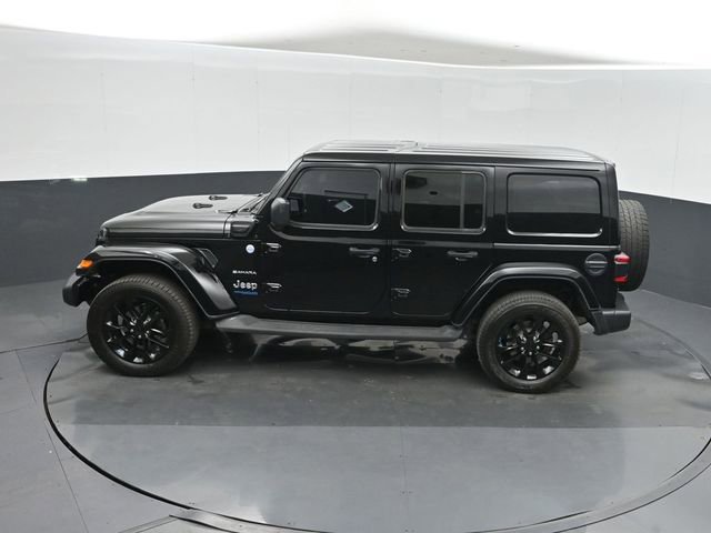Used 2022 Jeep Wrangler Unlimited Sahara w/ Cold Weather Group image 33
