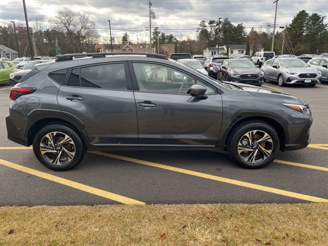 Used 2025 Subaru Crosstrek 2.5i Premium image 4