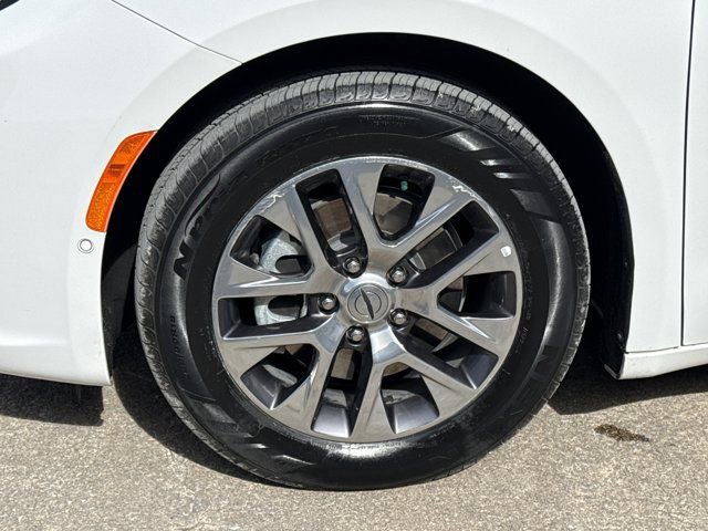Used 2024 Chrysler Pacifica Pinnacle image 20