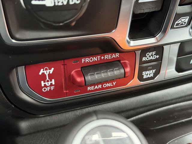 New 2026 Jeep Gladiator Rubicon w/ Technology Group AWD/4WD image 19