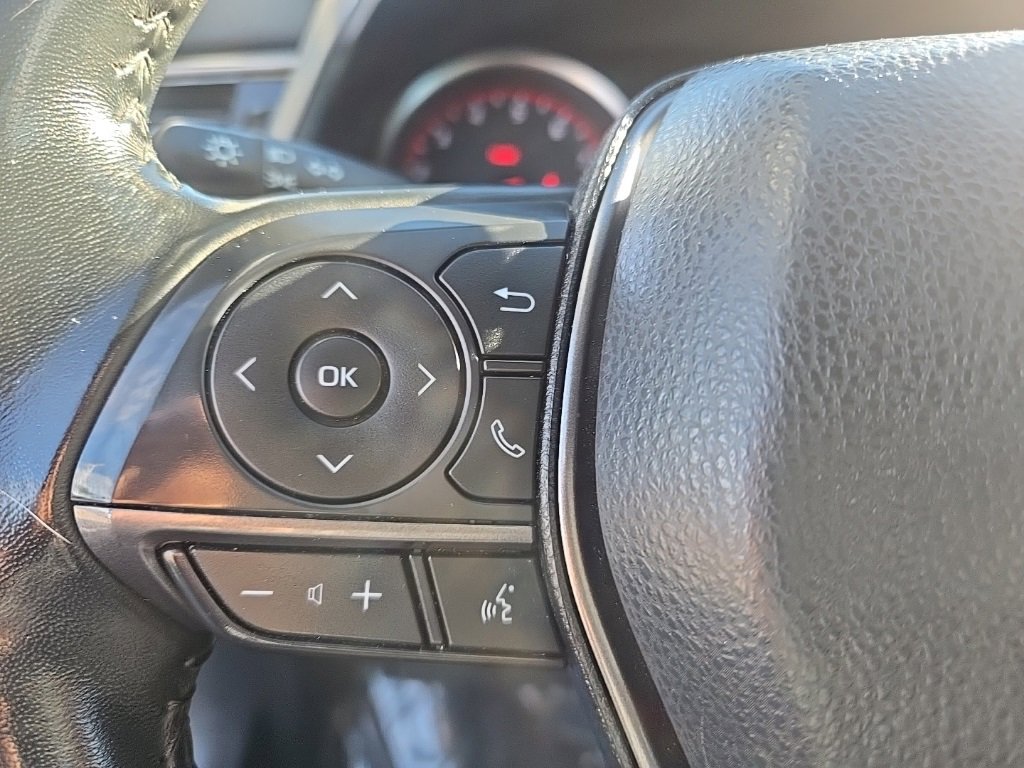 Used 2023 Toyota Camry XSE image 14