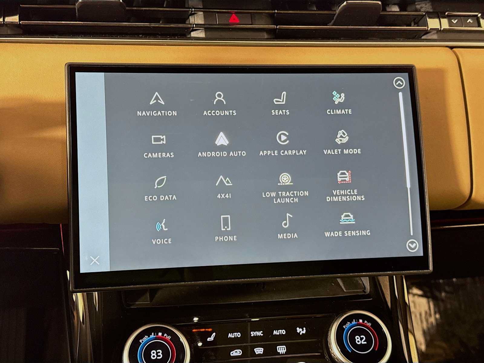 Certified 2023 Land Rover Range Rover Sport SE AWD/4WD image 15