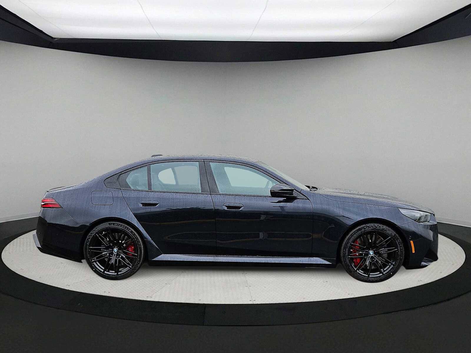 New 2026 BMW M5 w/ M Driver's Package image 9