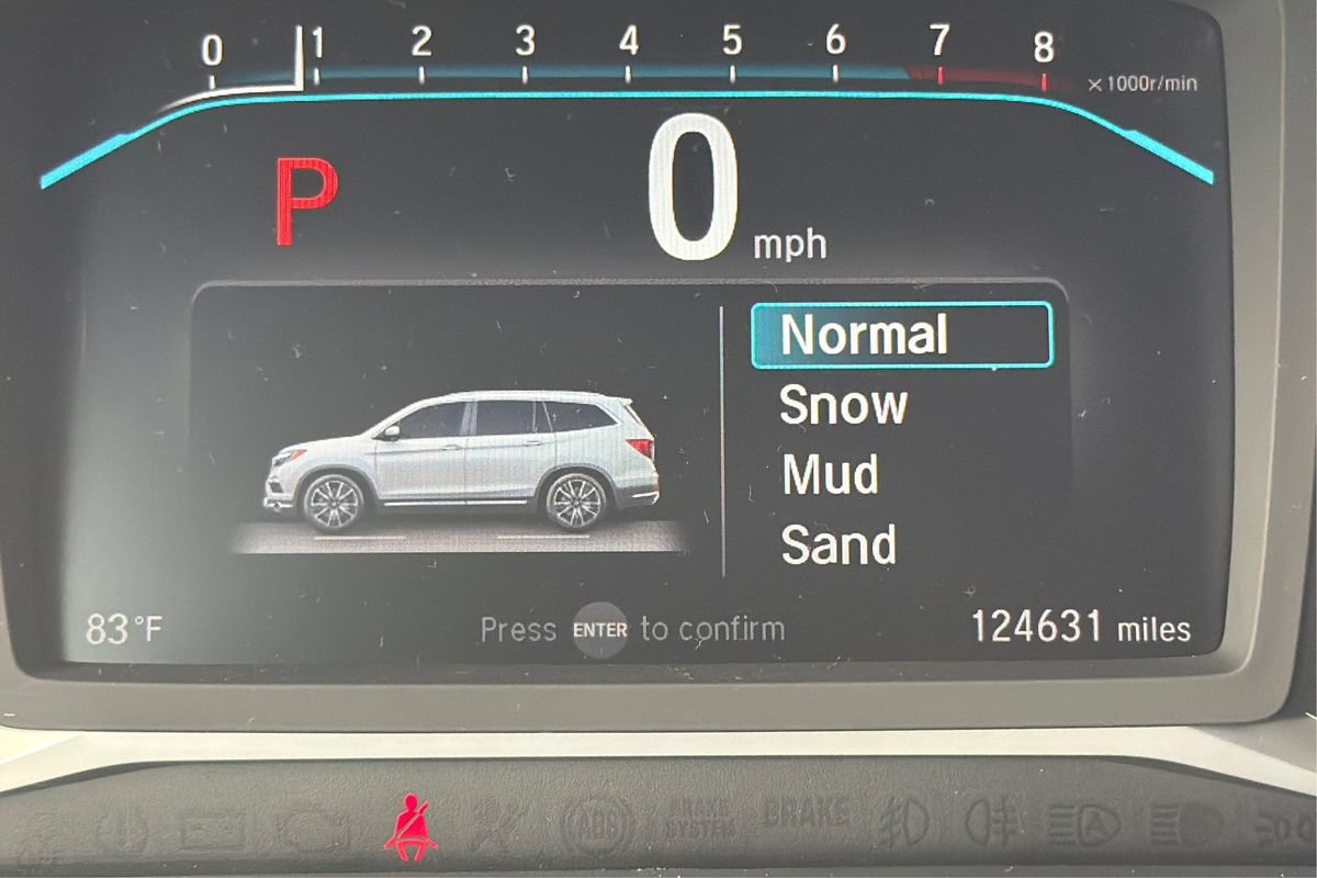 Used 2019 Honda Pilot EX image 35