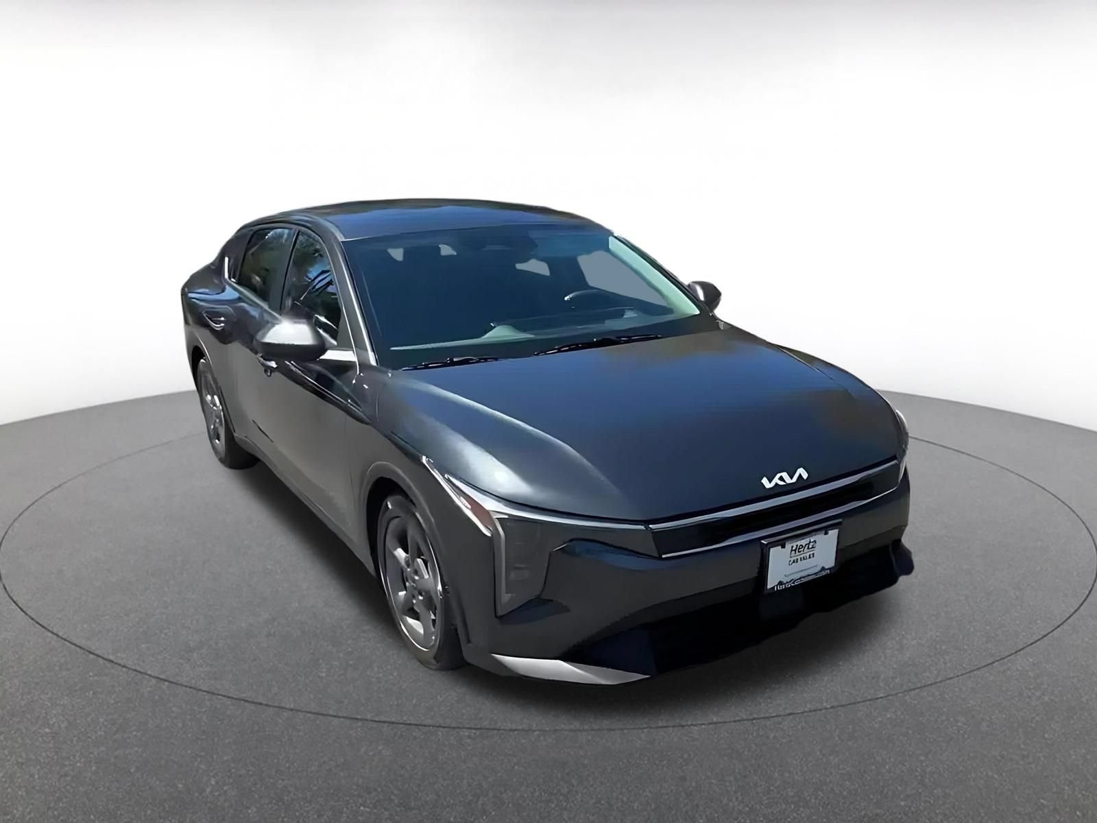 Used 2025 Kia K4 FWD image 3