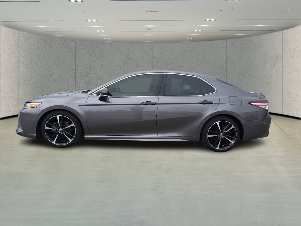 Used 2020 Toyota Camry XSE FWD image 6