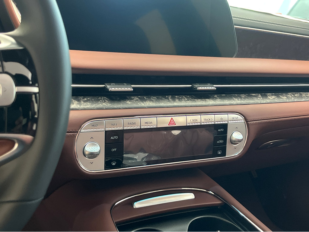 New 2025 Genesis G90 3.5T image 7