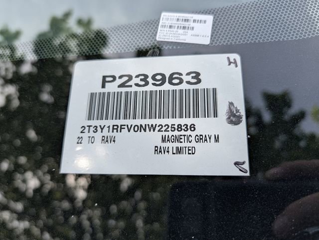 Used 2022 Toyota RAV4 Limited image 37