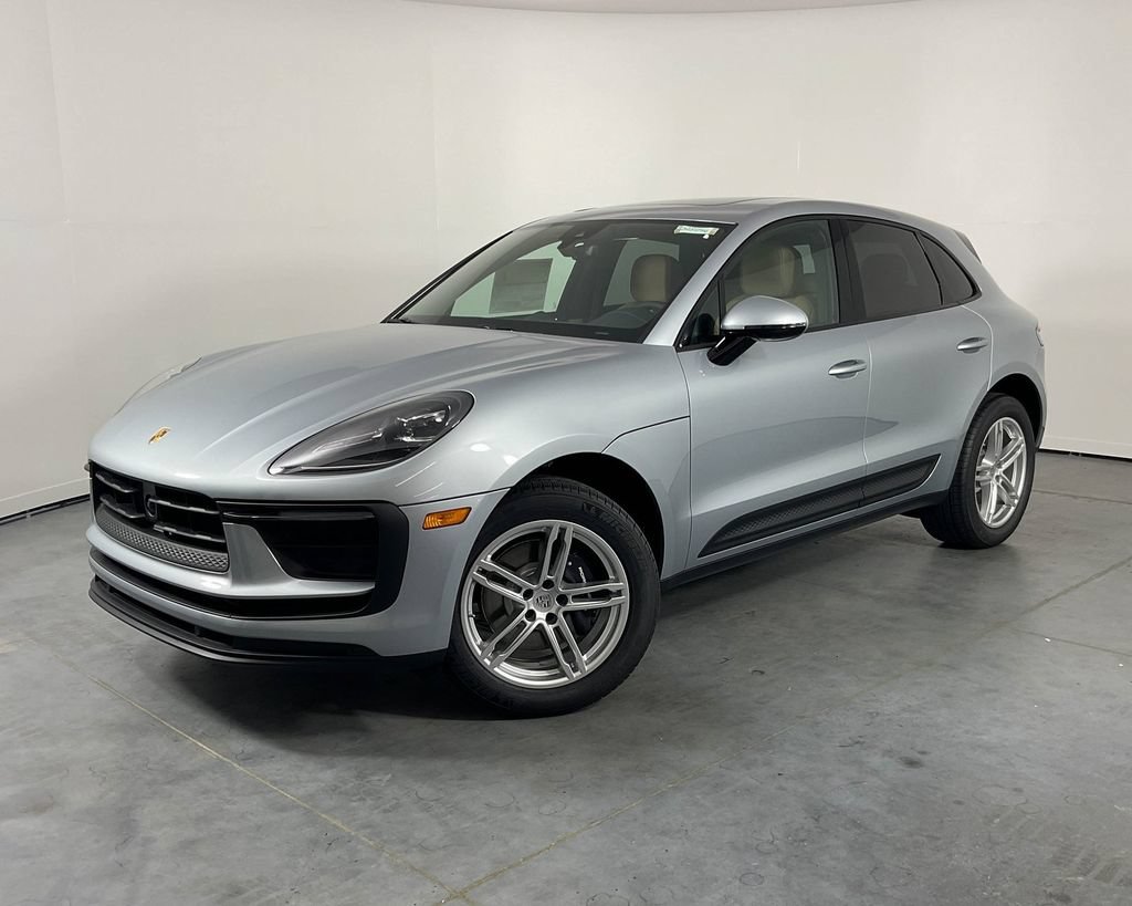 Certified 2025 Porsche Macan AWD/4WD image 1