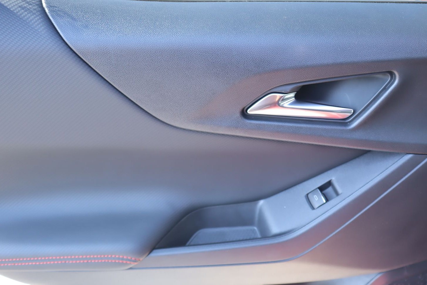 New 2027 Chevrolet Equinox RS w/ Safety and Technology Package AWD/4WD image 17